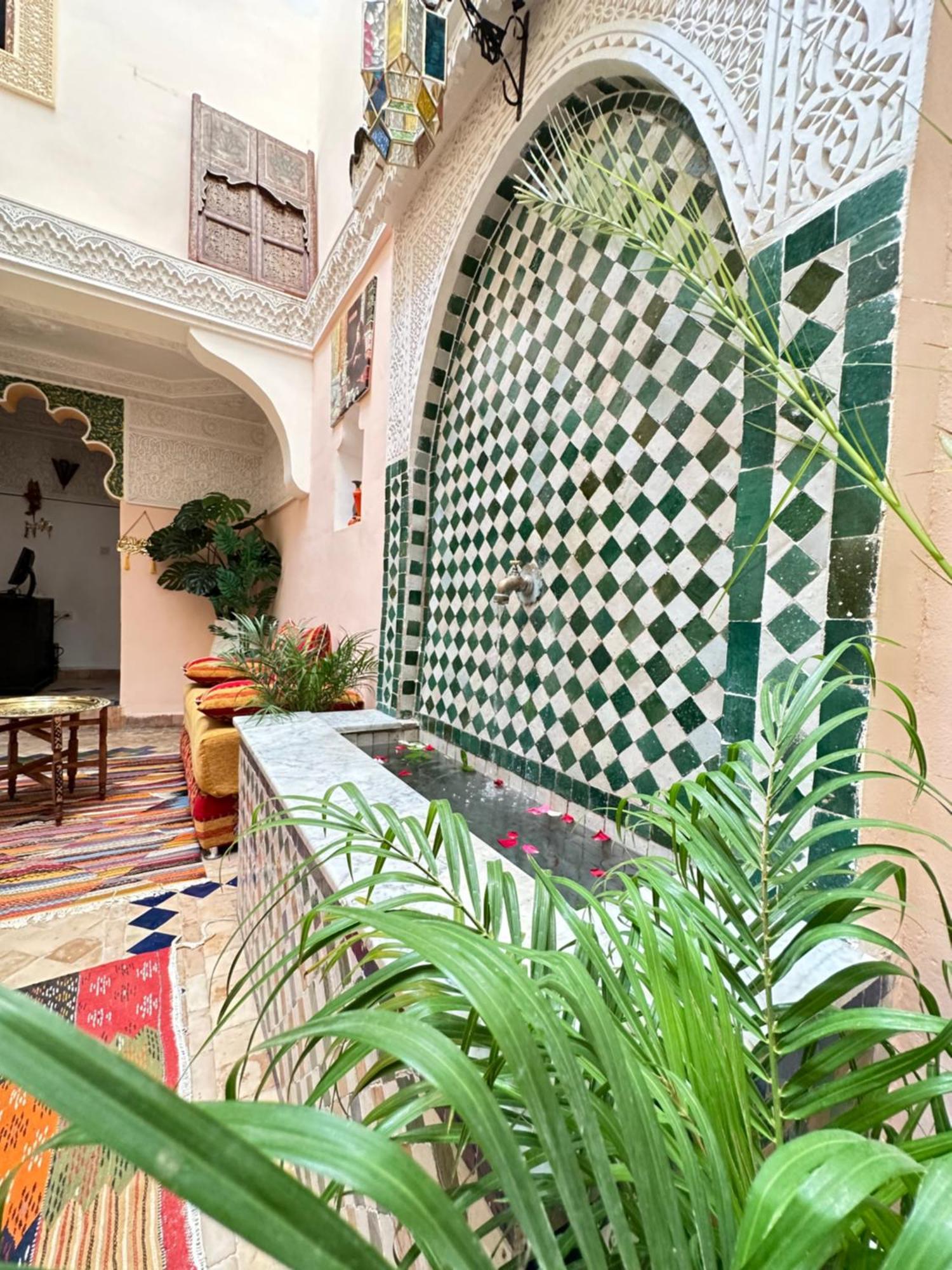 Bed and Breakfast Dar Khmissa Фес Экстерьер фото