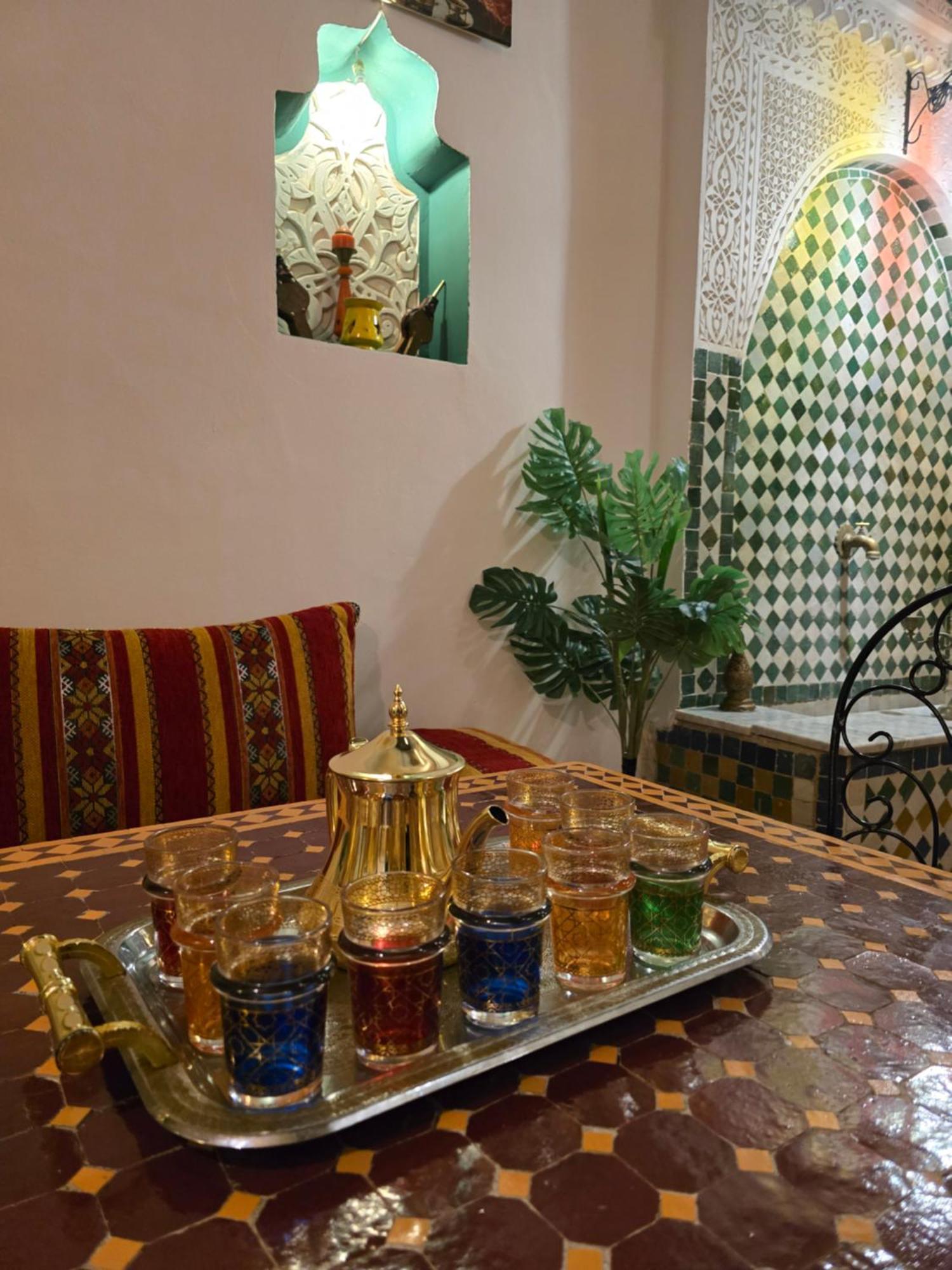 Bed and Breakfast Dar Khmissa Фес Экстерьер фото