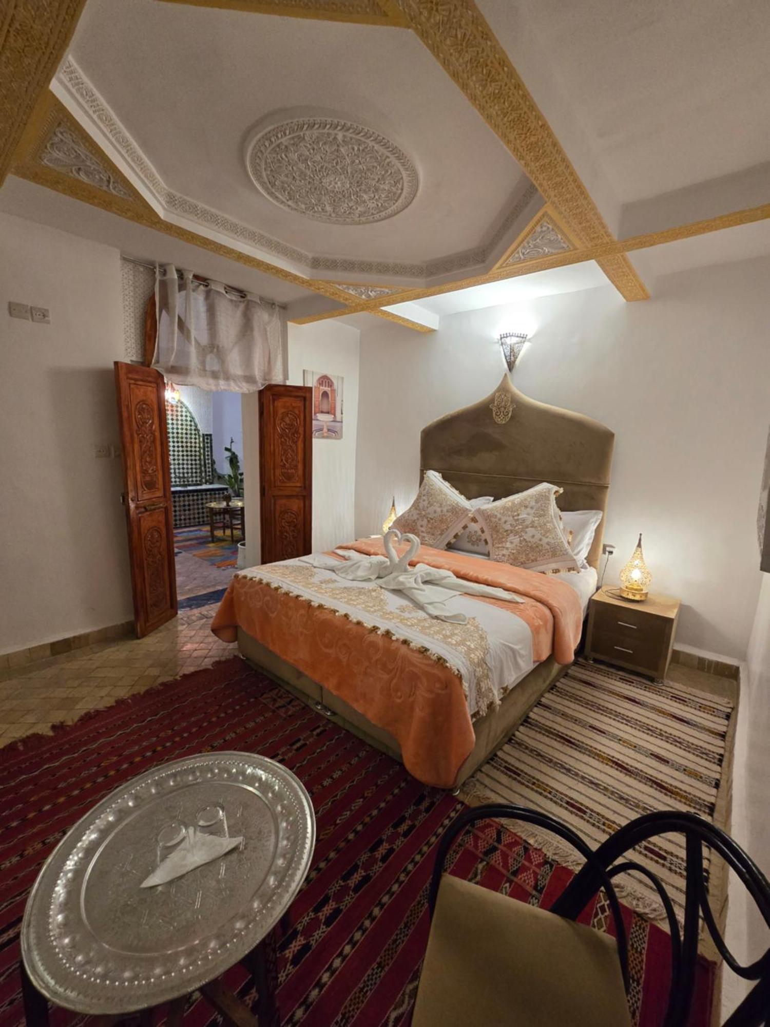 Bed and Breakfast Dar Khmissa Фес Экстерьер фото