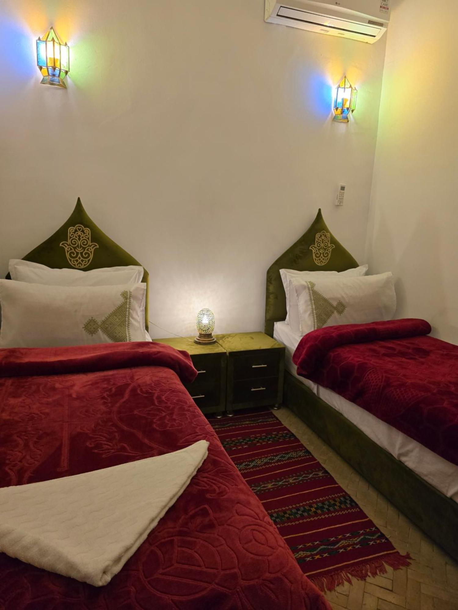 Bed and Breakfast Dar Khmissa Фес Экстерьер фото