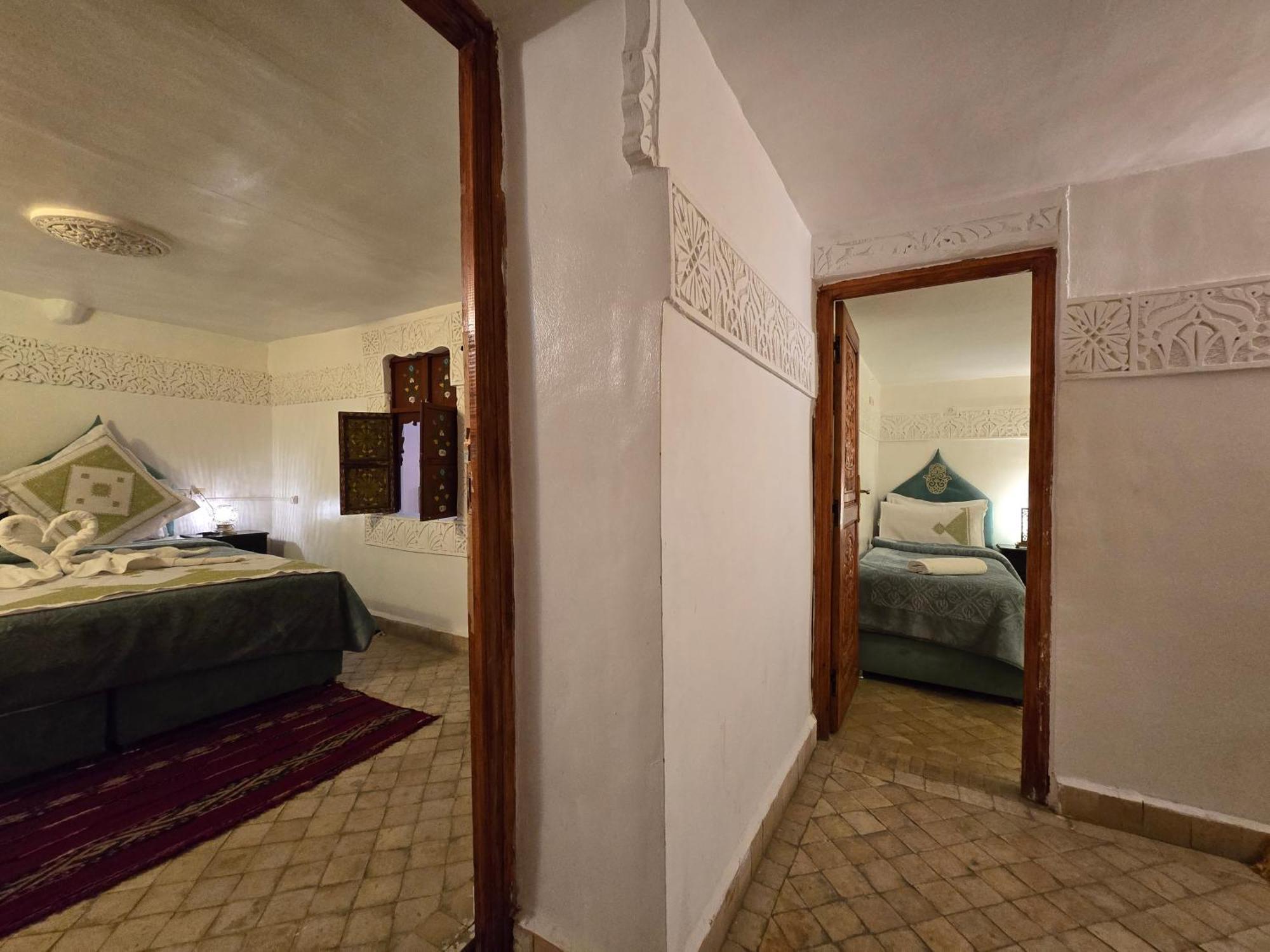 Bed and Breakfast Dar Khmissa Фес Экстерьер фото