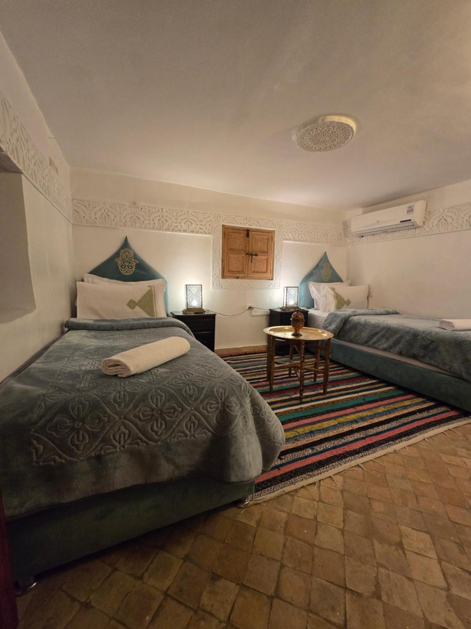 Bed and Breakfast Dar Khmissa Фес Экстерьер фото