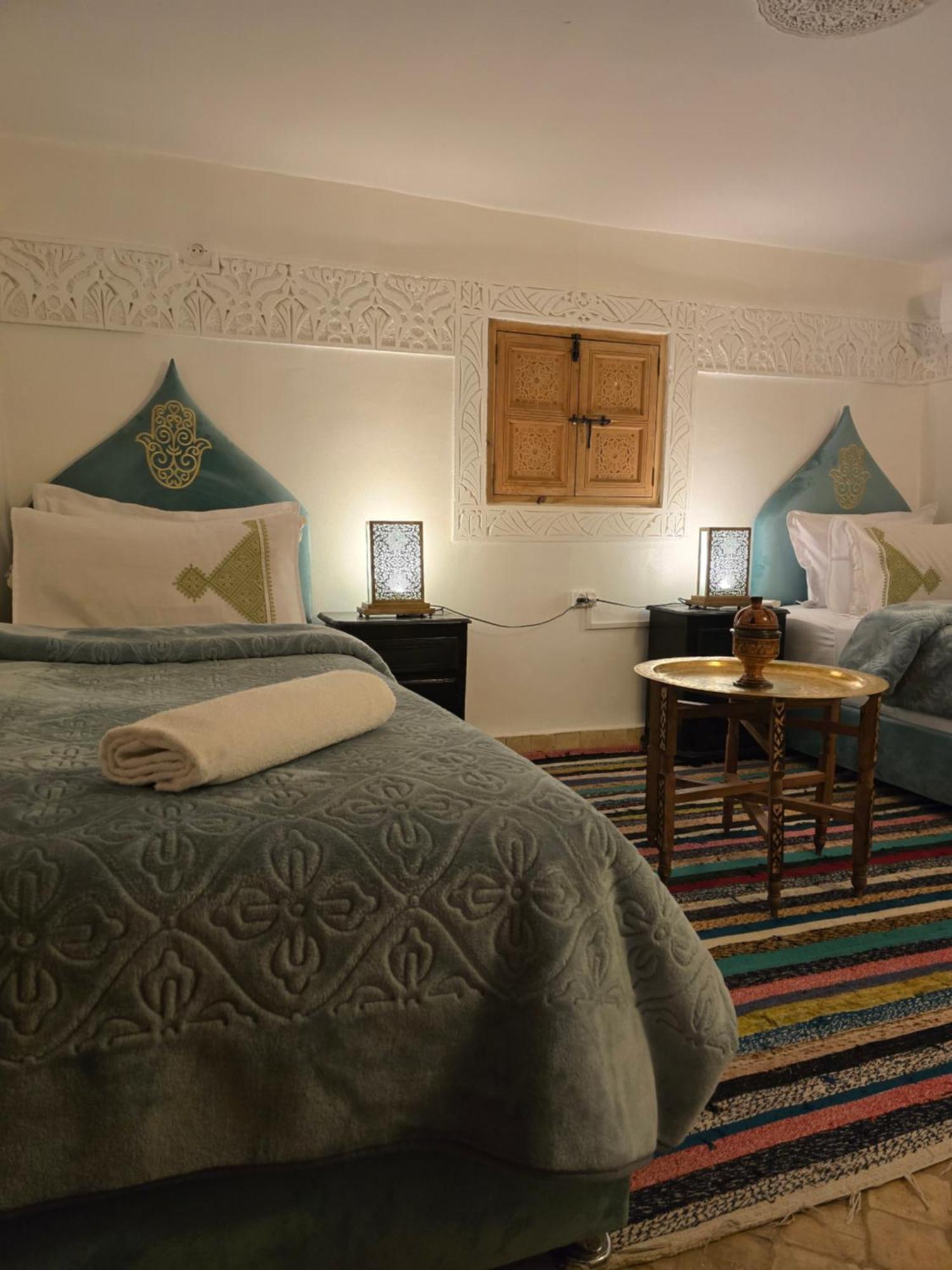 Bed and Breakfast Dar Khmissa Фес Экстерьер фото